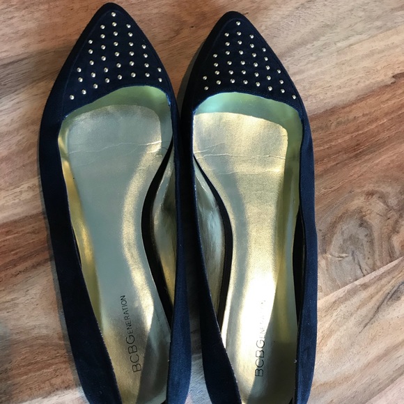 bcbg black flats